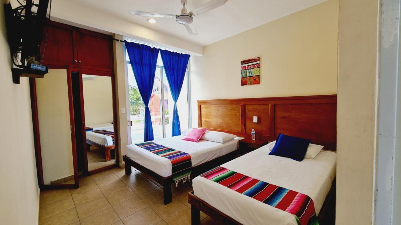 Hotel Machos Mahahual Exterior foto