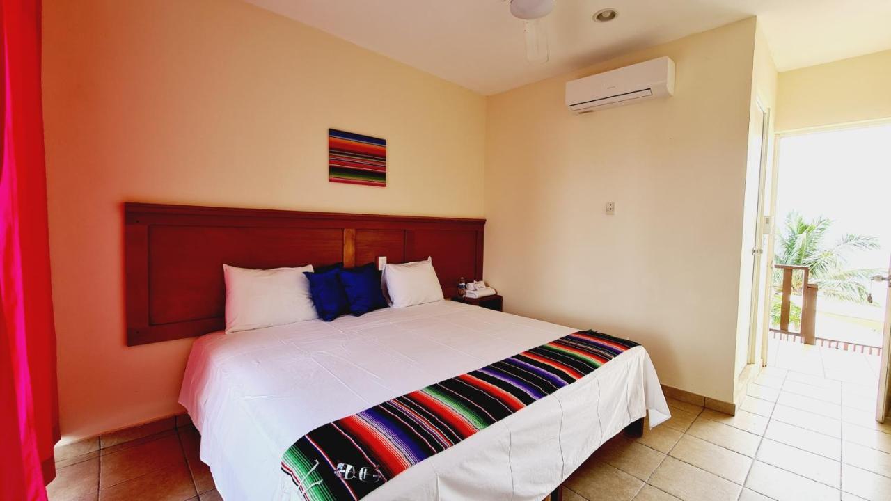 Hotel Machos Mahahual Exterior foto