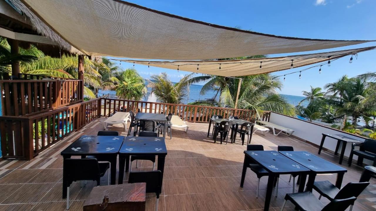 Hotel Machos Mahahual Exterior foto